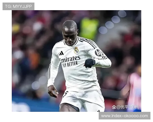 曼城皇马有意索博斯洛伊，利物浦准备加薪续约至2030年