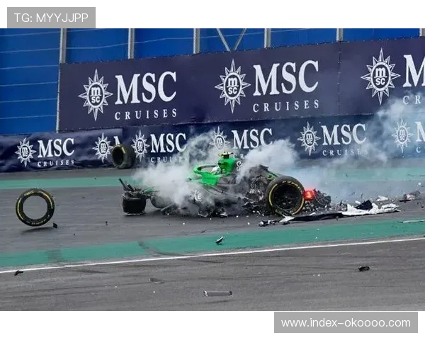 博托莱托圣保罗站遭遇事故退赛，主场周末运气不佳